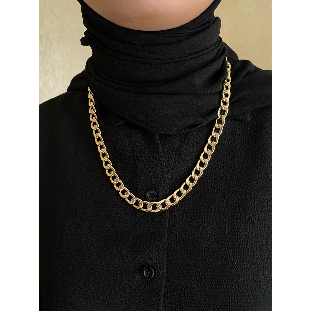 Brenda Necklace Kalung rantai padat gaya Retro bahan tahan karat