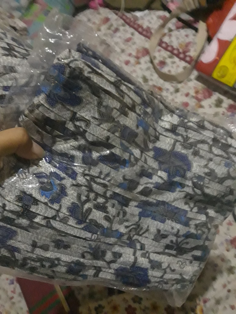 Rok Prisket Parang Bambu Coklat Merah Birel