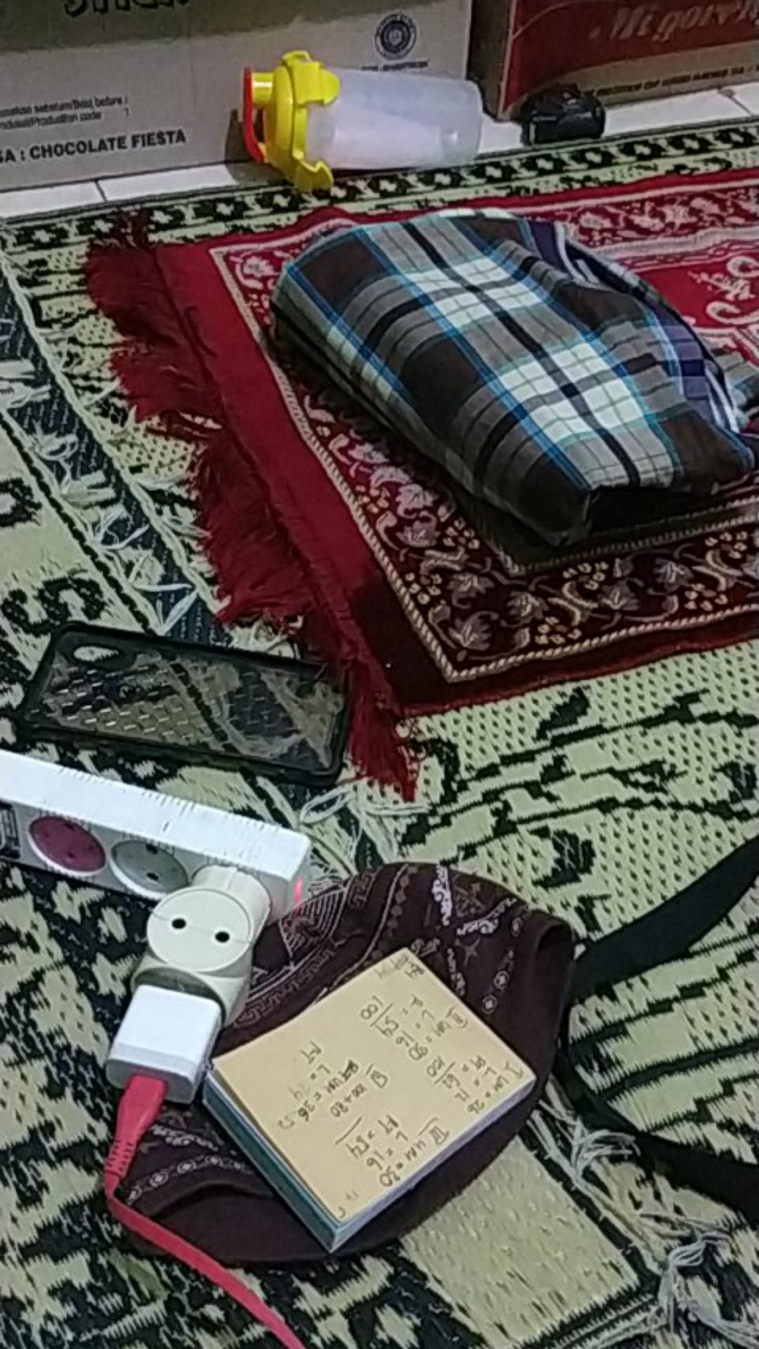 Gorden Smokering Besar Murah 12 Lubang Motif Redblack Circle