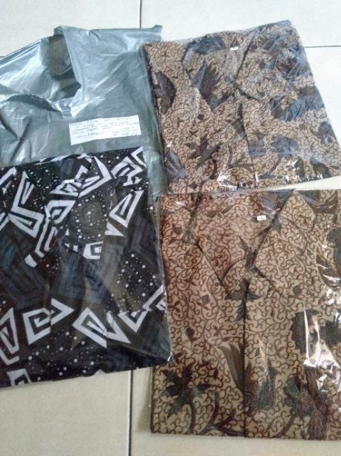 Kemeja Batik Pria Motif G Silver