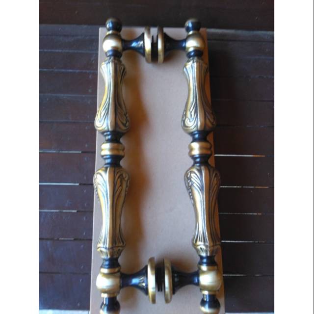 Brass Pull Handle / Handle Pintu Kuningan Motif Phion 43 cm Juwana