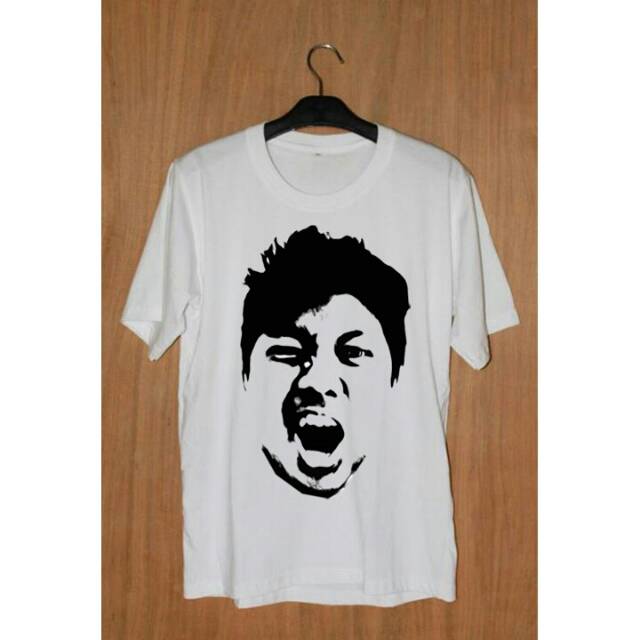 Kado ultah unik Kaos desain wajah (siluet foto sendiri)