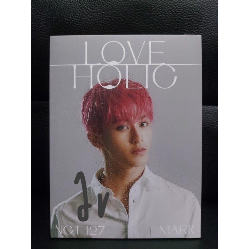 album loveholic mark lee