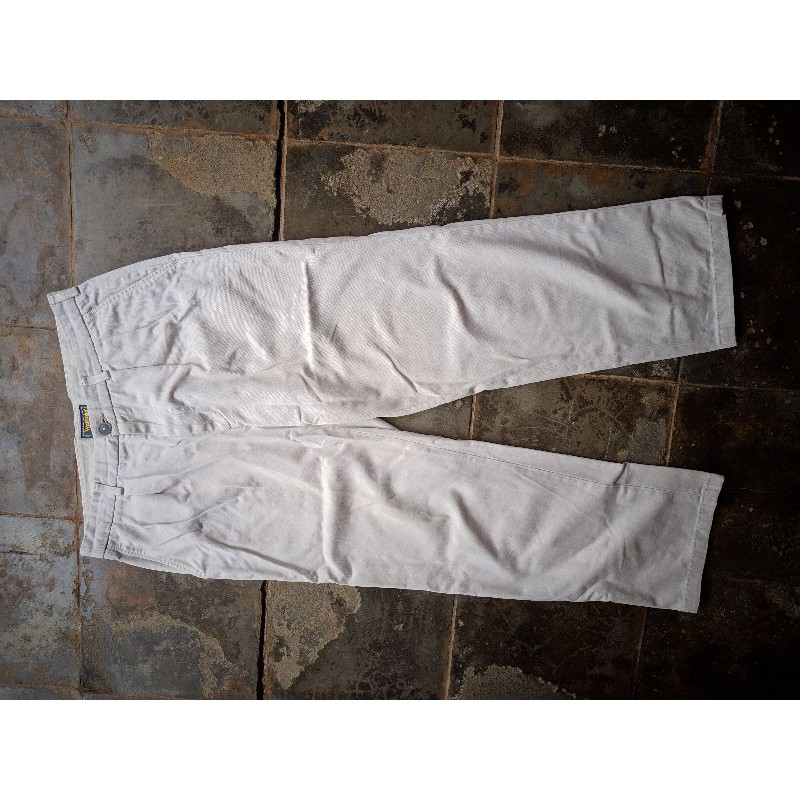 CELANA CHINO WRANGLER CREAM ORIGINAL SECOND BRANDED