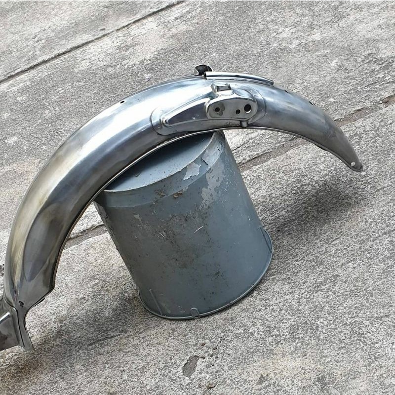 Slebor Spakbor Belakang CB125 Import Taiwan selebor cb125 secon sudah riper bagian ujung mirip Origi