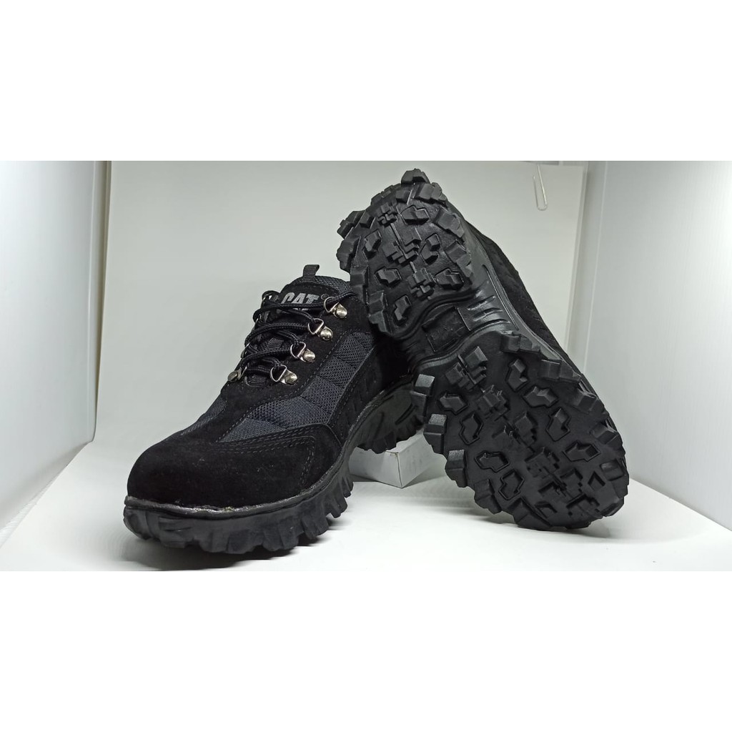 SEPATU SAFETY HITAM BIG SIZE dan NORMAL ujung besi 38 sampai 50