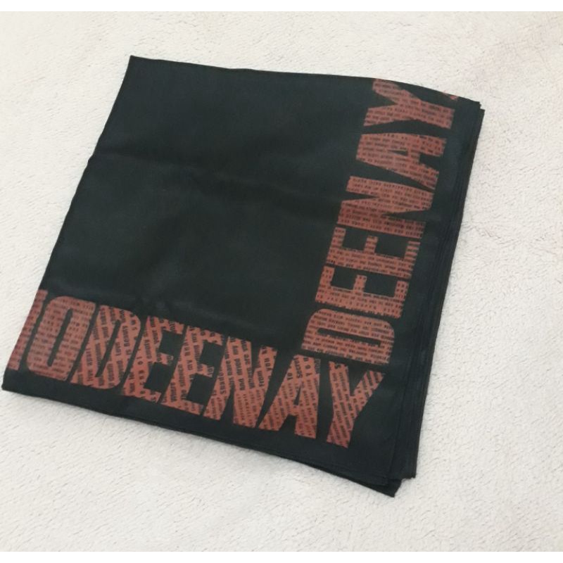 deenay paper black..new..