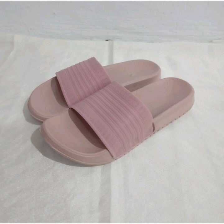 Sendal Wanita Kekinian, Sandal Wanita Terbaru, Sendal Wanita, Sendal Selop Wanita Irsoe 211-3