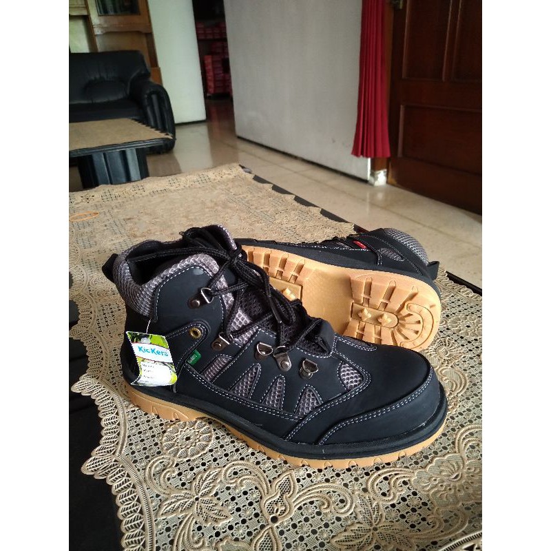 Sepatu Safety Boots Kickers Sepatu Formal Kerja Touring