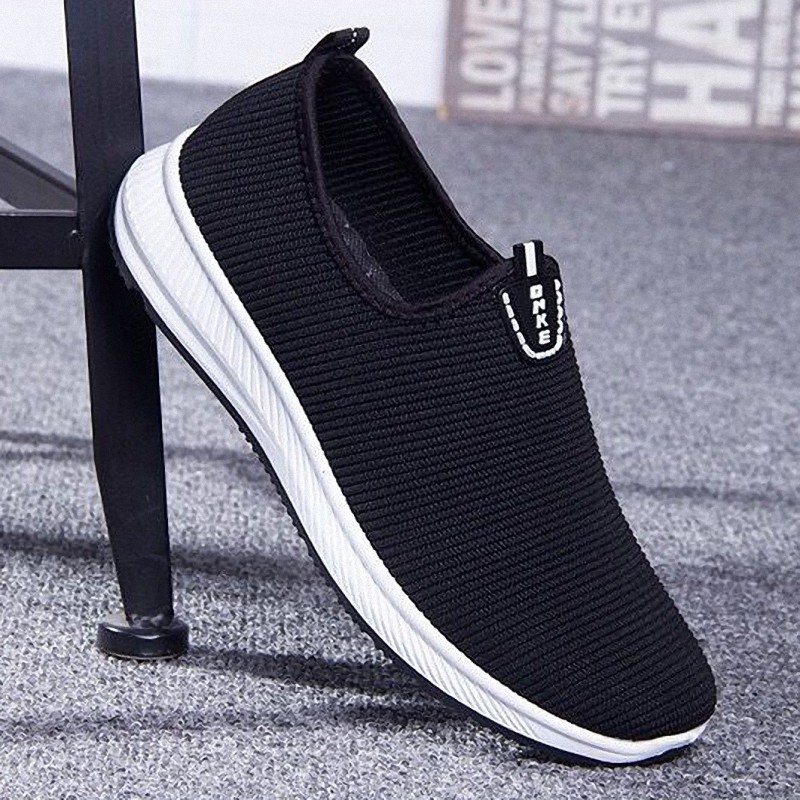 Toread Sepatu Slip On Pria Sepatu Casual Pria Antislip  Untuk Sekolah Hitam MC601