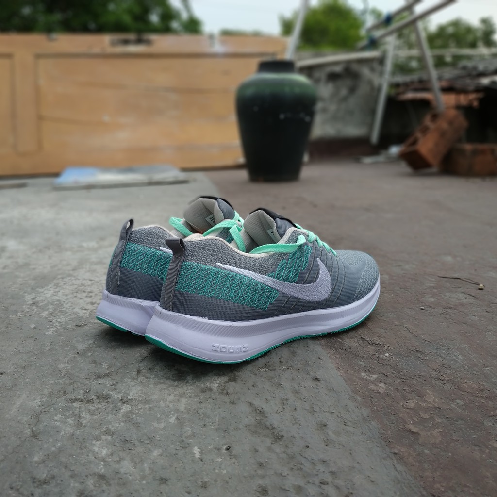 SEPATU WANITA ZOOM RUNNING SEPATU CASUAL CEWEK ABU TOSKA MADE IN VIETNAM