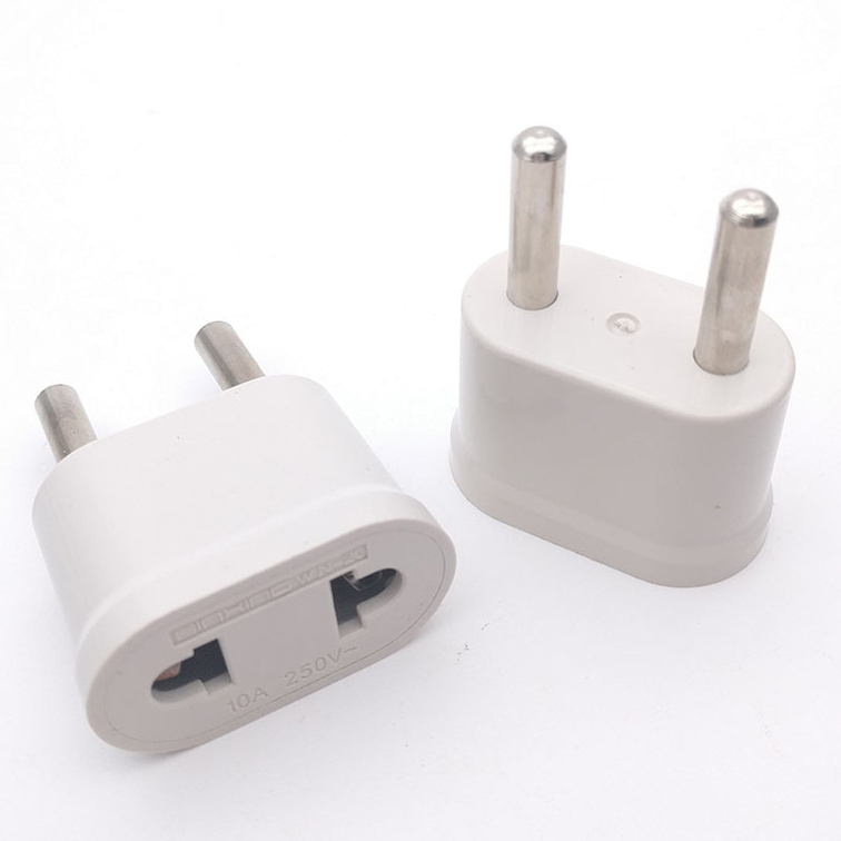 Adapter dan Konverter Travel US to EU 1 PCS