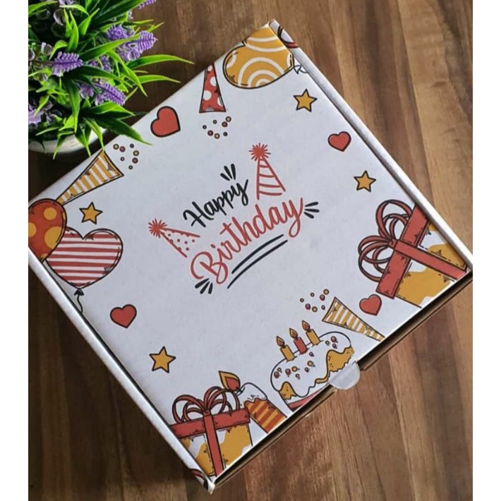 

Box 21x21x4,5 cm LS Seri Ulang Tahun/Happybrithday/milad/happy milad