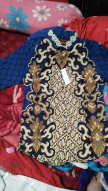 Baju Batik Pria // Batik Unik // Batik Mewah // Batik Pria Asli // Batik Slimfit // Batik Modern