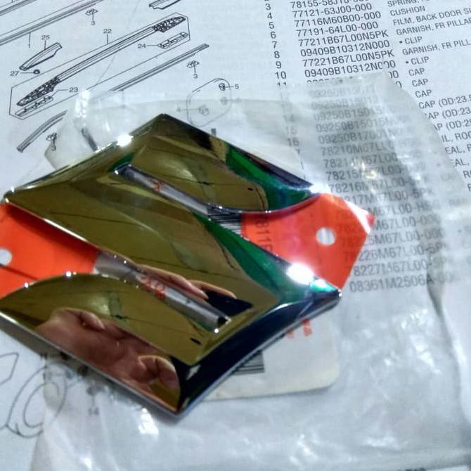 Emblem Logo S Karimun Wagon R