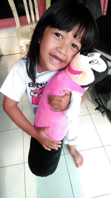 Guling Anak Karakter