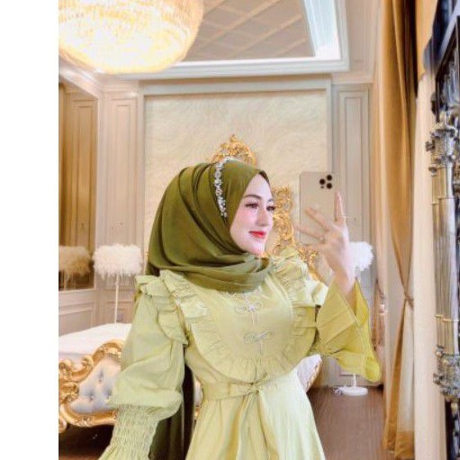 PASMINA SHELLASAUKIA