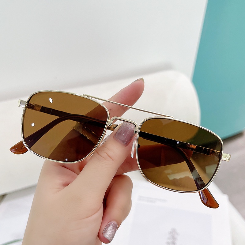 2022 Fashion Aesthetic Shades Sunglasses For Women/Men Metal Frame Eyeglasses Colour