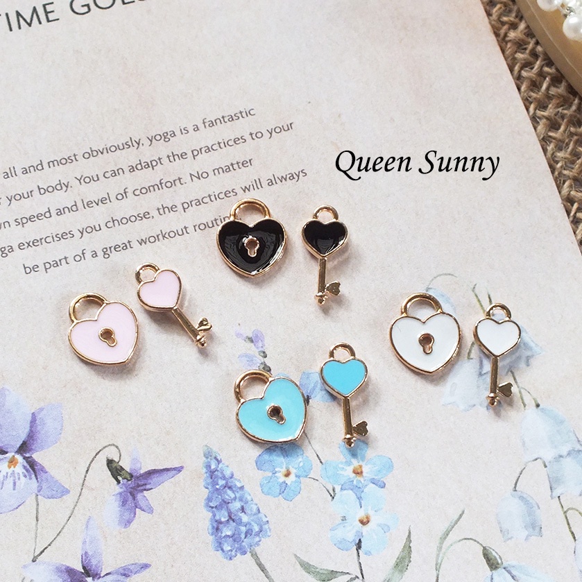 Charm Korea Couple Gembok & Kunci Love Hati Set Charm Enamel Pendant Bandul Liontin