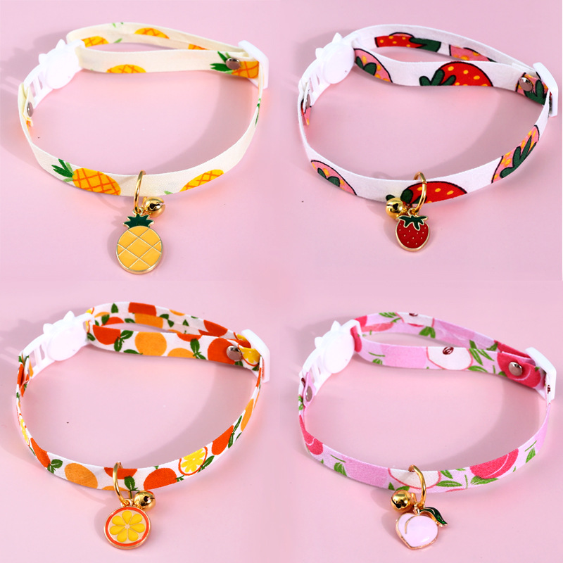 Kalung Collar Adjustable Dengan Buckle Bentuk Buah Nanas Strawberry Untuk Anjing / Kucing