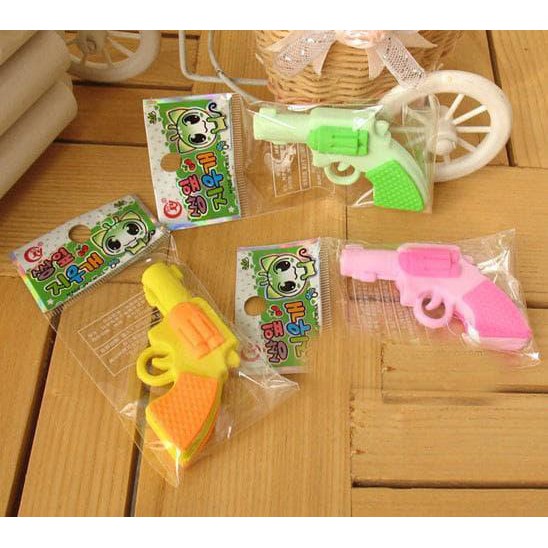 

PENGHAPUS BERBENTUK PISTOL KARET TERBARU