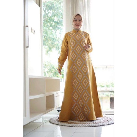 Dress Qatar by Efte