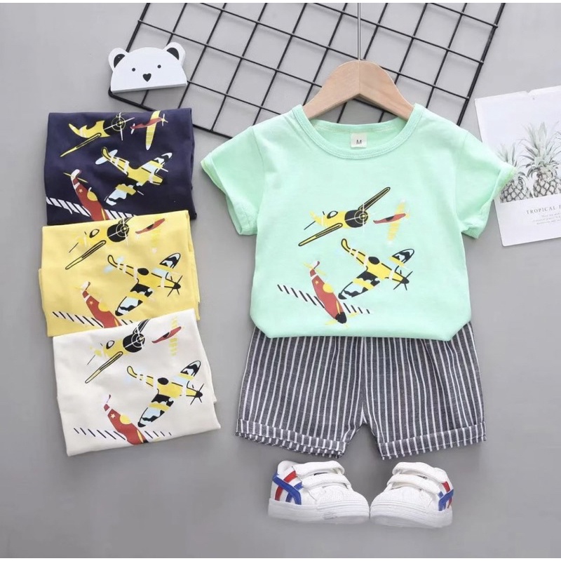 SETELAN KAOS BAJU ANAK IMPORT MOTIF PESAWAT / SETELAN BAJU ANAK LAKI LAKI / BAJU ANAK LAKI LAKI IMPO