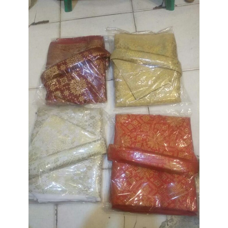 tanjak dan rumpak songket mesin