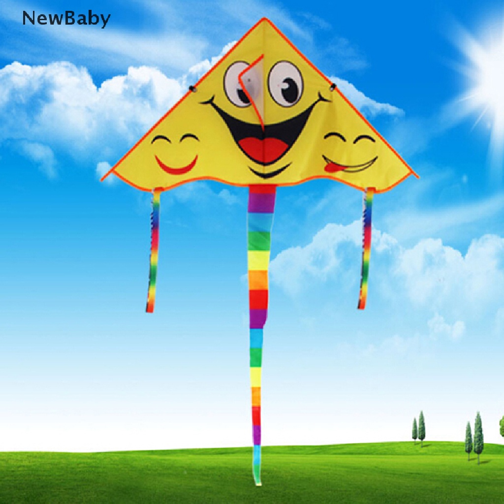 1 Set 80x45cm Layanglayang Motif Smiley face Dengan Tali Pegangan 50m Untuk Outdoorolahraga