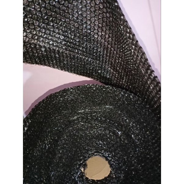 

Bubble Wrap Pengaman Packing Untuk Produk Yang Mudah Pecah / Rusak Di Perjalanan