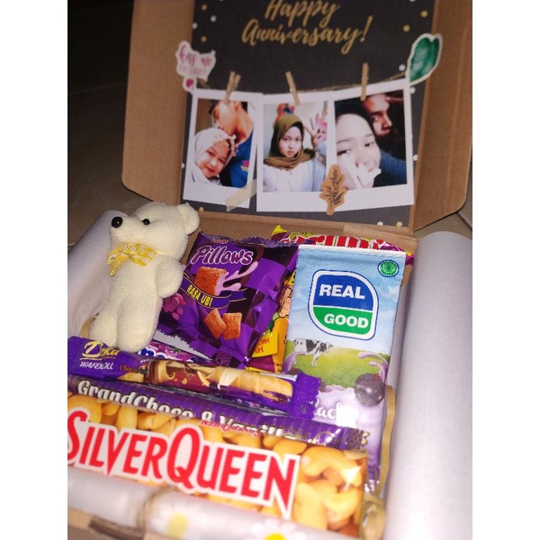 

Snack Box/Hampers Snack/Gift Box/Kado Ulang Tahun/Hadiah Wisuda/Kado Anniversary/Kado Murah