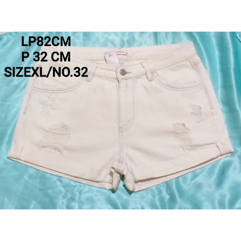 (232) Celana jeans pendek/YISHION CASUAL