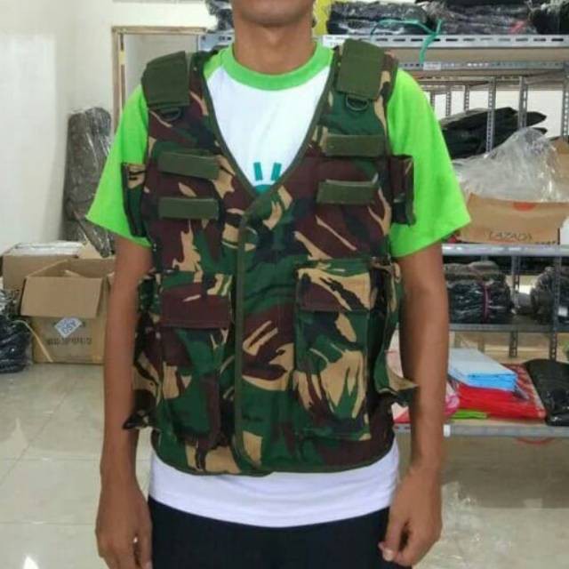 AM  Jaket rompi loreng jatah TNI