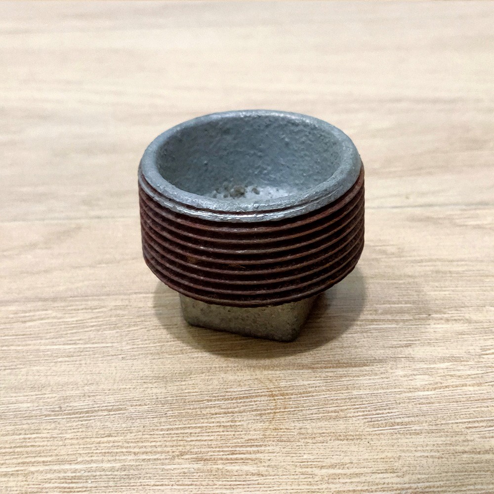 PLUG DOP BESI DRAT LUAR 1 1/2 INCH / TUTUP PIPA BESI DRAT LUAR 1 1/2 INCH