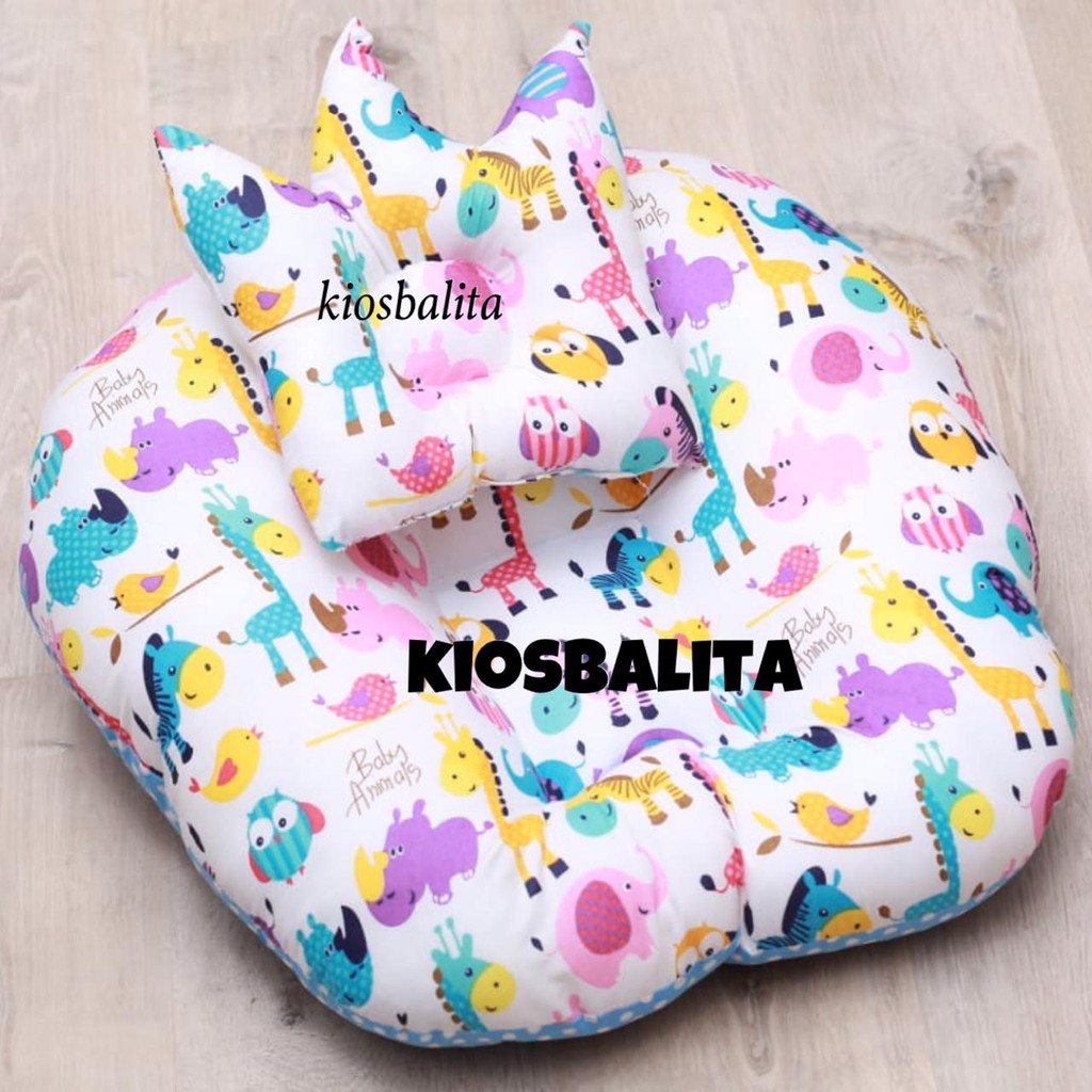 PAKET KASUR BAYI MULTIFUNGSI  SOFA BABY LOUNGER BABY + BANTAL PEYANG MODEL CROWN ANIMAL ZOO