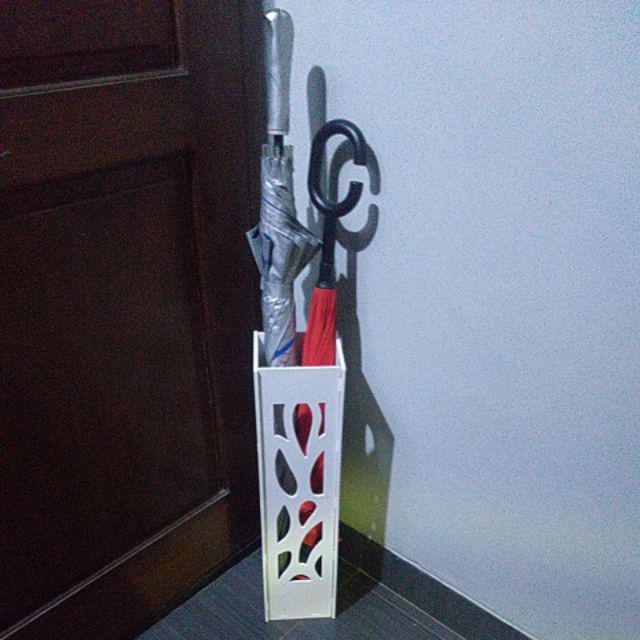 Tempat Payung Minimalis Kayu Warna Putih Di Rumah Kantor Sekolah,  Stand Umbrella