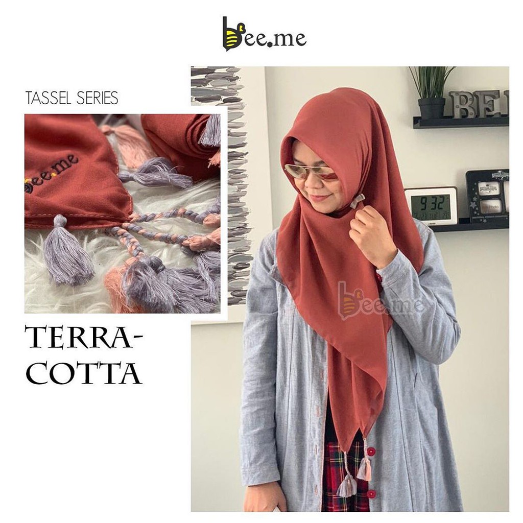 HIJAB BEEME TASSEL TERRACOTA/KERUDUNG SEGIEMPAT SIZE 115X115CM/KERUDUNG KONDANGAN/JILBAB KEKINIAN/JI