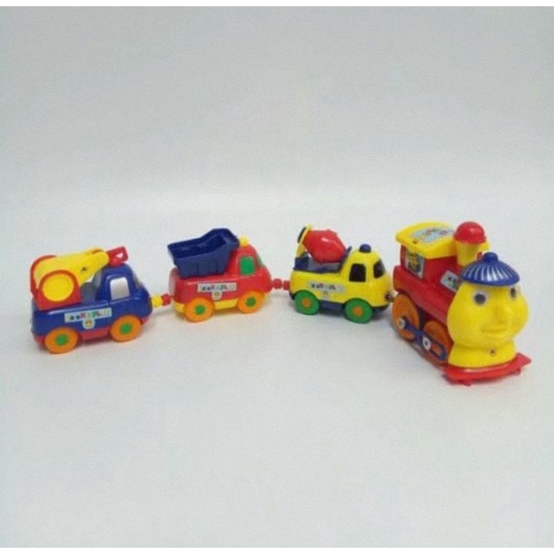 Mainan kereta Api  PlayTrain Magnet Mainan Anak