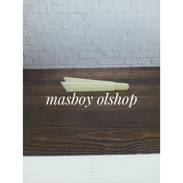 jepitan kue nastar daun/ Capitan kue nastar plastik / penghias kue