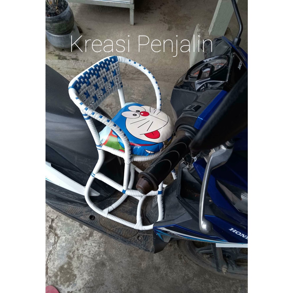 Kursi Boncengan Anak FULL ANYAM / Dudukan Anak Motor Matic ROTAN / Kursi Boncengan Anak Motor Matic/ Jok Anak Motor Matic / Kursi Boncengan Anak Untuk Motor Matic / Bangku Boncengan Anak Di  Motor Matic / kursi rotan / bangku matic