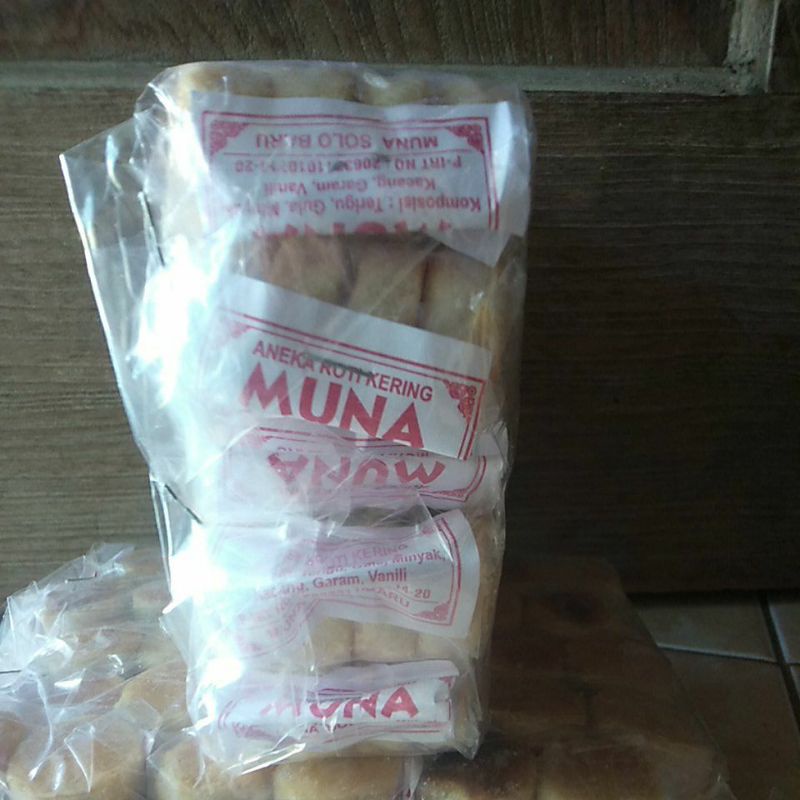 

Muna Kue Kacang