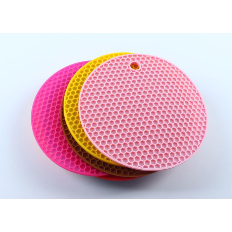 Medium thick 14cm round silicone pad / alas panci silicone tahan panas