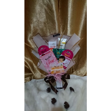 

Bucket Cosmetic | Buket Kosmetik | Bouquet Cosmetics | Hampers