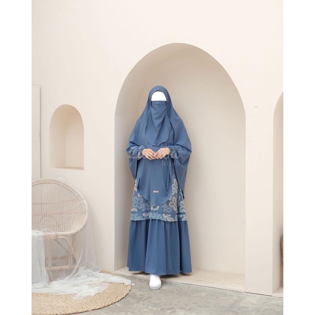 BATIK COMBI SET BY ZANUBA