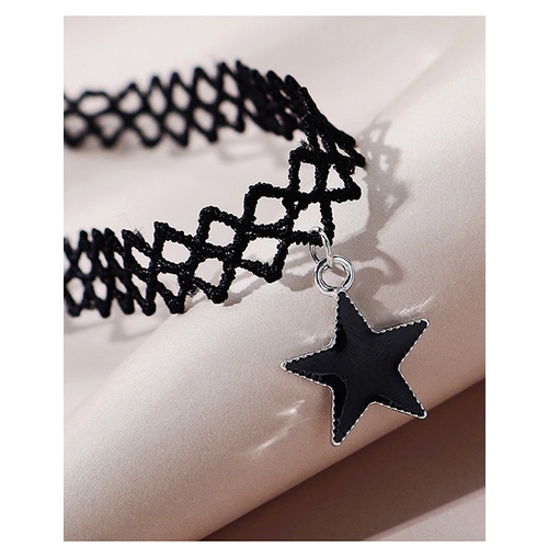 LRC Kalung Fashion Black Necklace With Diamonds Y6520X