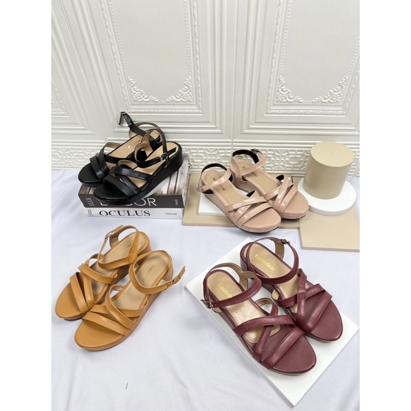 LOUISDEAR wedges silang heel 5 cm bahan dove W9