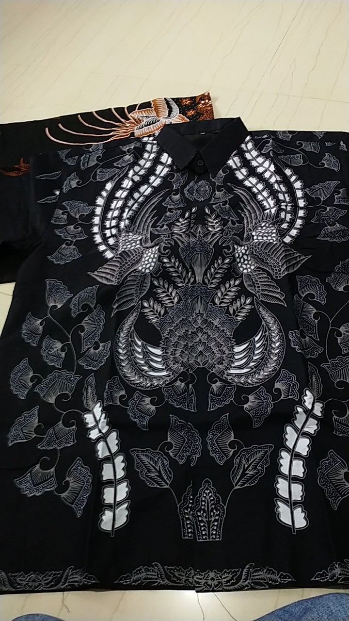 Abhinaya Pendek Kemeja Batik Pria Full Furing Bahan Katun Sragenan