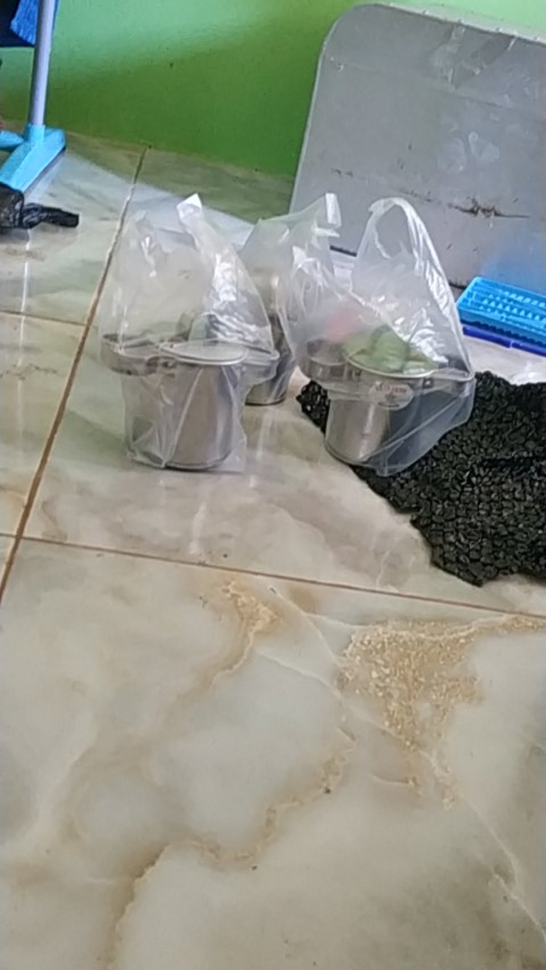 Parutan Keju Kentang Coklat Cheese Grater Stainless