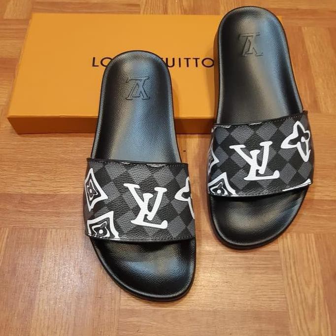 Barang Berkualitas Sandal Louis Vuitton Pria Mirror 1:1 Quality / LV03 PROMO