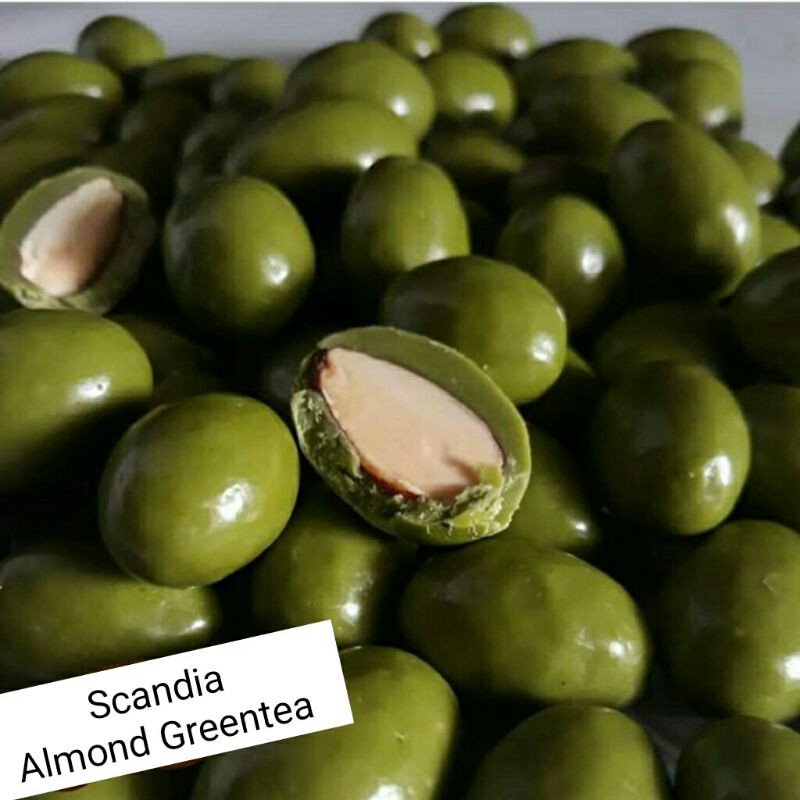 

500 gram COKLAT SCANDIA ALMOND GREENTEA coklat scandia greentea isi kacang almond utuh